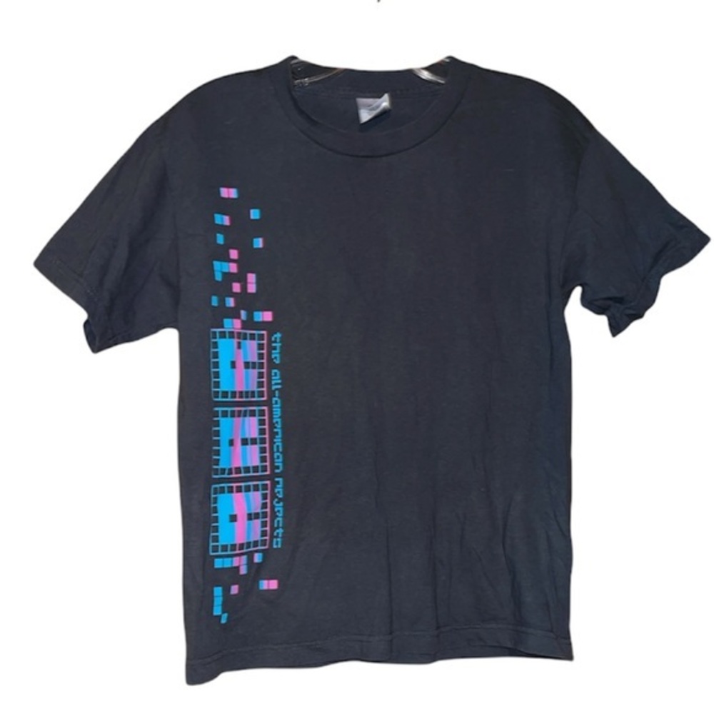 All American Rejects Pixel Graphic Band Tee Tshirt Size L in Youth Adult S/M